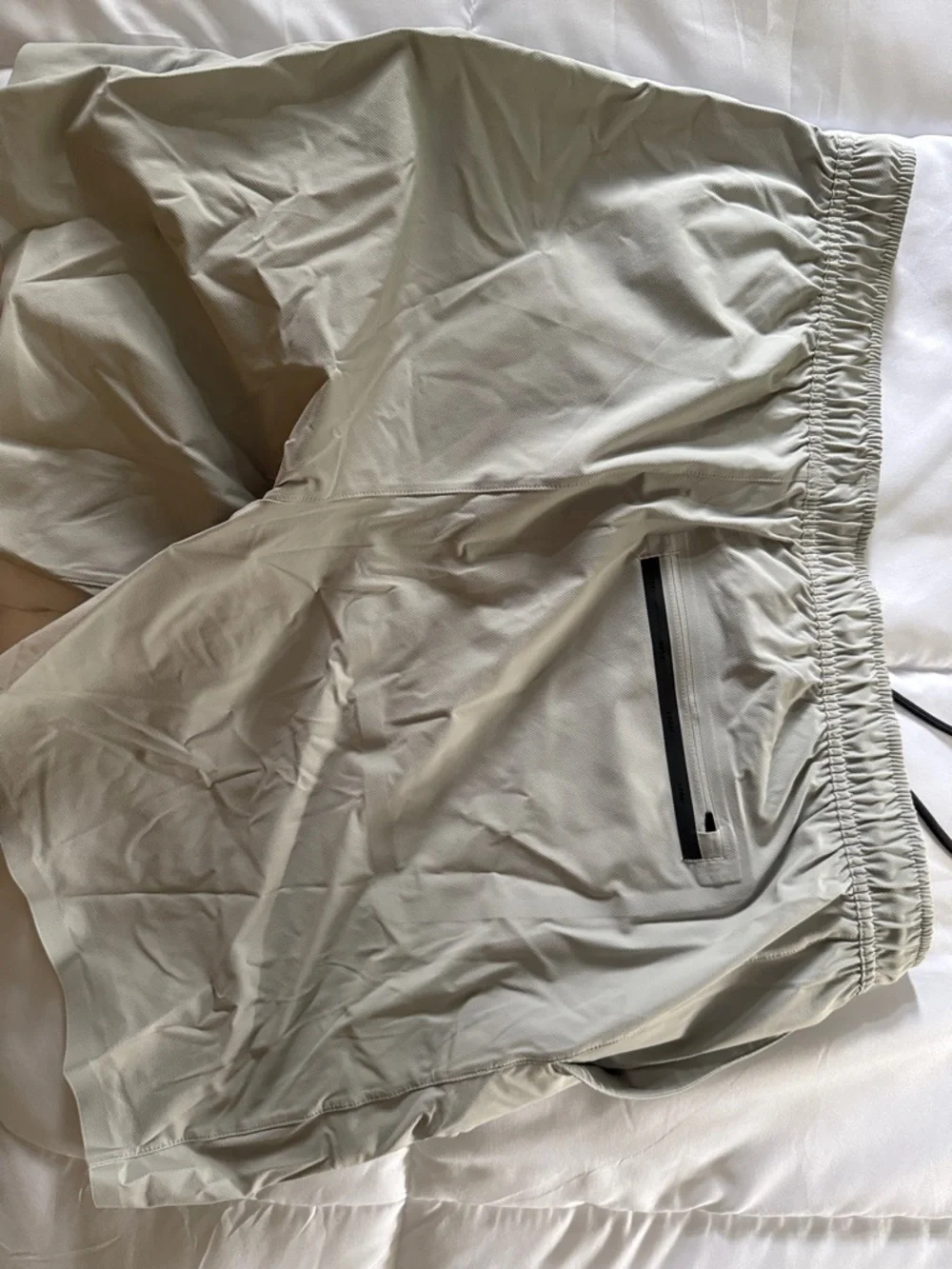Vuori Men’s Grafton Unlined Shorts - Picture 3 of 3